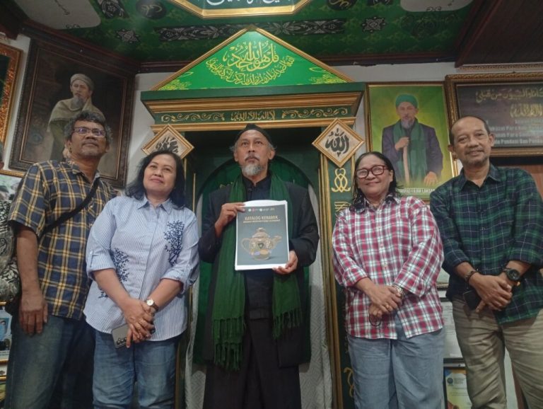Jejak Peradaban Dunia di Sukabumi, Koleksi Keramik Museum Prabu Siliwangi Disusun Jadi Katalog Ilmiah