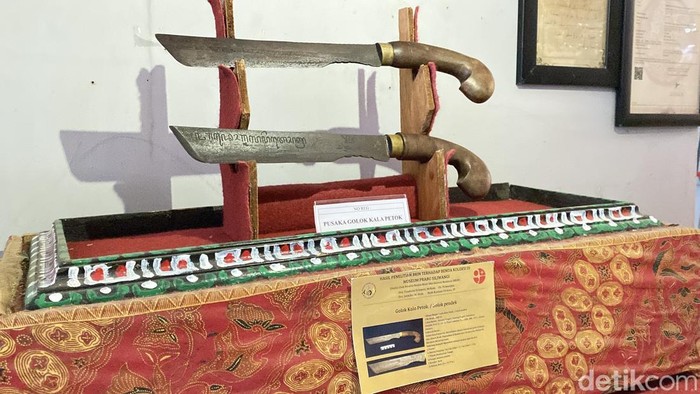 Bedog Kala Petok Sukabumi Resmi Jadi Warisan Budaya Takbenda Indonesia